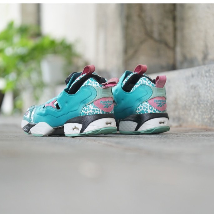 [Secondhand] Giày Thể Thao Reebok Pump V53320 CHÍNH HÃNG 100%