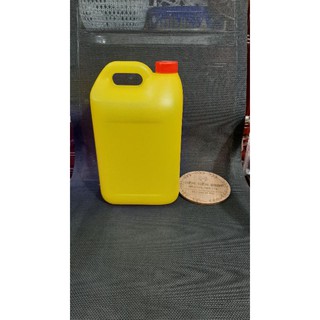 Can nhựa 5 lít
