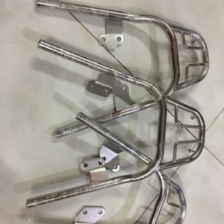 Cảng sau xe máy