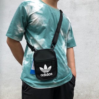 Túi đeo chéo unisex DV2400