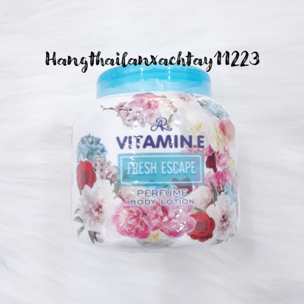 Dưỡng Thể Hương Nước Hoa AR Vitamin E Perfume Body Lotion Thái Lan 200gram