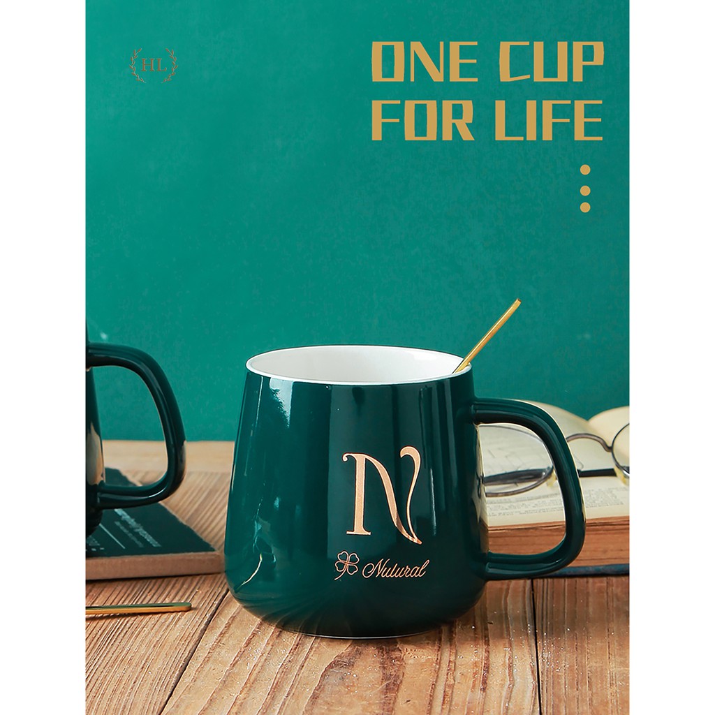Ly cốc sứ có nắp xanh cổ vịt in chữ vàng kim (Chữ ngẫu nhiên) | LY SỨ XANH NGỌC BÍCH CHỮ VÀNG KIM KÈM THÌA INOX