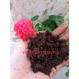 Phân T.rùn Q.uế Hữu Cơ Vườn Nuôi 2kg