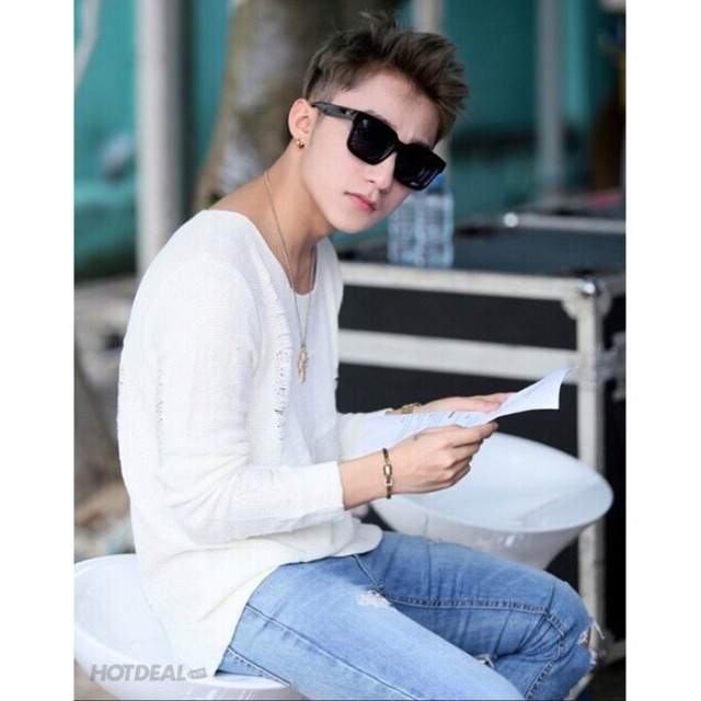 FREESHIP ĐƠN 99K_Kính đen V | BigBuy360 - bigbuy360.vn