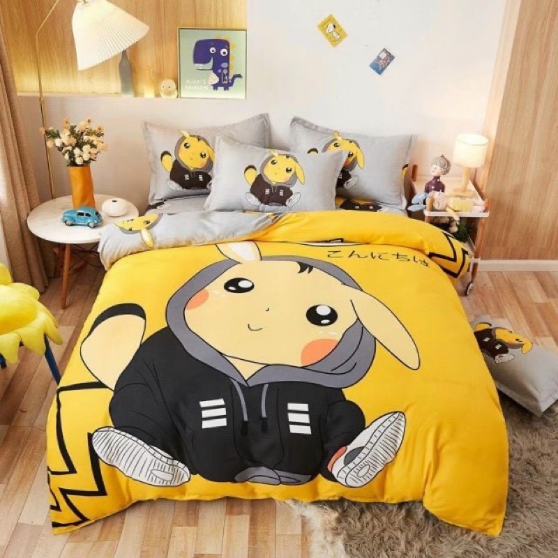 Bộ Drap - Chăn Phao Cotton Hoạt Hình 3D Pikachu Áo Đen