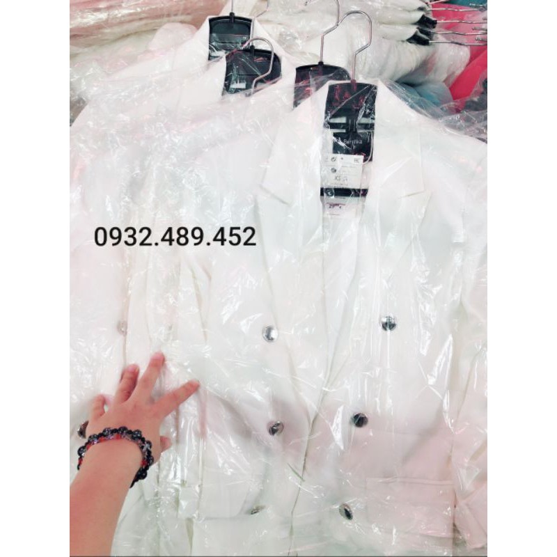 ÁO VEST NỮ KHOÁC BLAZER DÀI 2 LỚP TRẮNG ĐEN, CÓ VIDEO | BigBuy360 - bigbuy360.vn