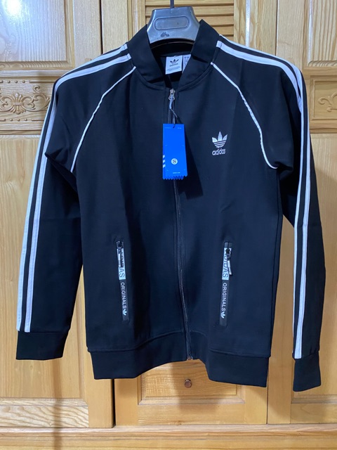 [SẢN PHẨM CHÍNH HÃNG] Áo khoác das Dư xịn chính hãng full 4 màu | BigBuy360 - bigbuy360.vn