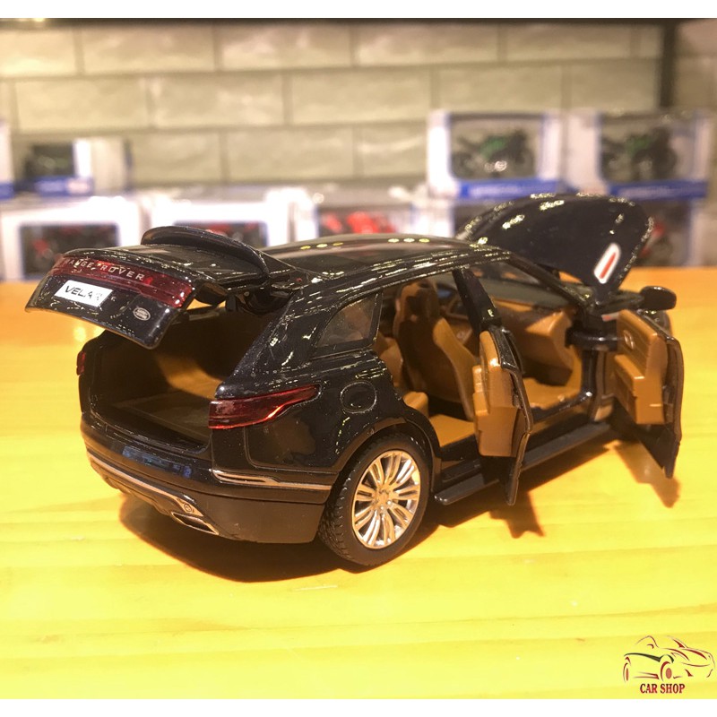 Mô hình xe ô tô Land Rover Range Rover Velar tỉ lệ 1:32 màu đen