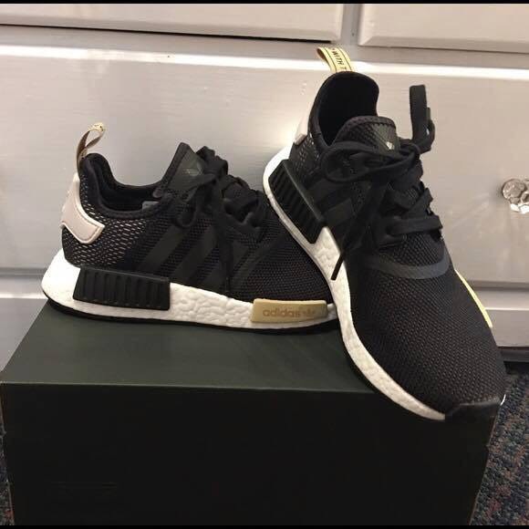 giày adidas nmd r1 đen