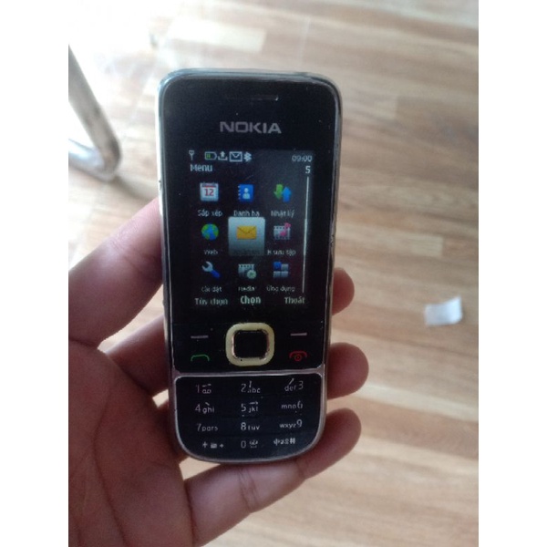 Điện thoại Nokia 2700  đã qua sử dụng kèm dây sạc