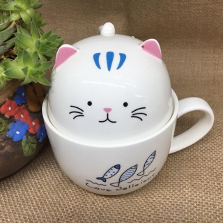 Cốc uống nước đáng yêu