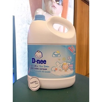 Nước xả mềm vải em bé Dnee Xanh (3000ml)