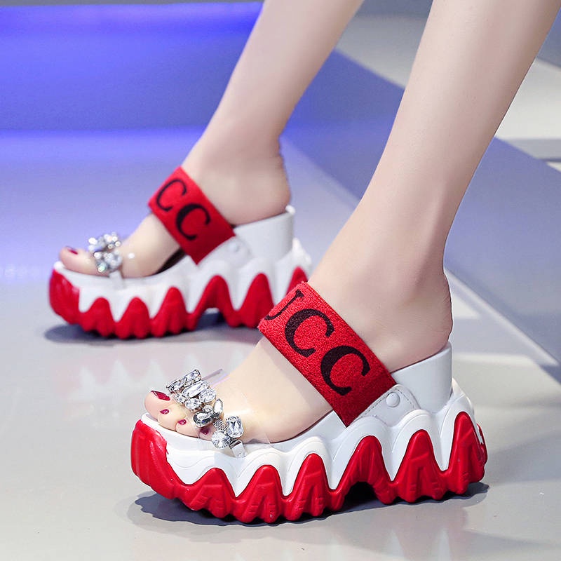 Dép Sandal Đế Xuồng Dày Cao Gót Phong Cách Mới Dễ Phối Đồ Cho Nữ