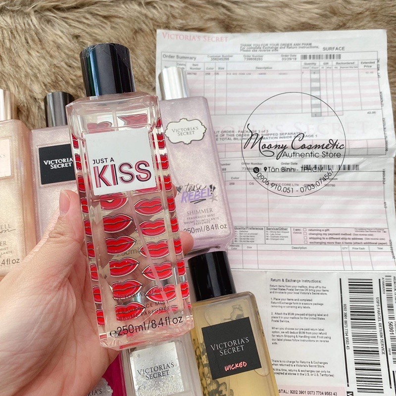 Xịt thơm toàn thân - Body Mist nhà Victoria's Secret dòng nước hoa cao cấp nhũ250ml Very sexy/Bombshell/Tease