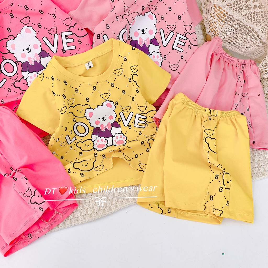 Bộ đồ bé gái in tràn chữ love hình chú gấu ngộ nghĩnh từ 10kg đến 35kg- Bộ quần áo bé gái cộc tay hàng đẹp, thoải mát.