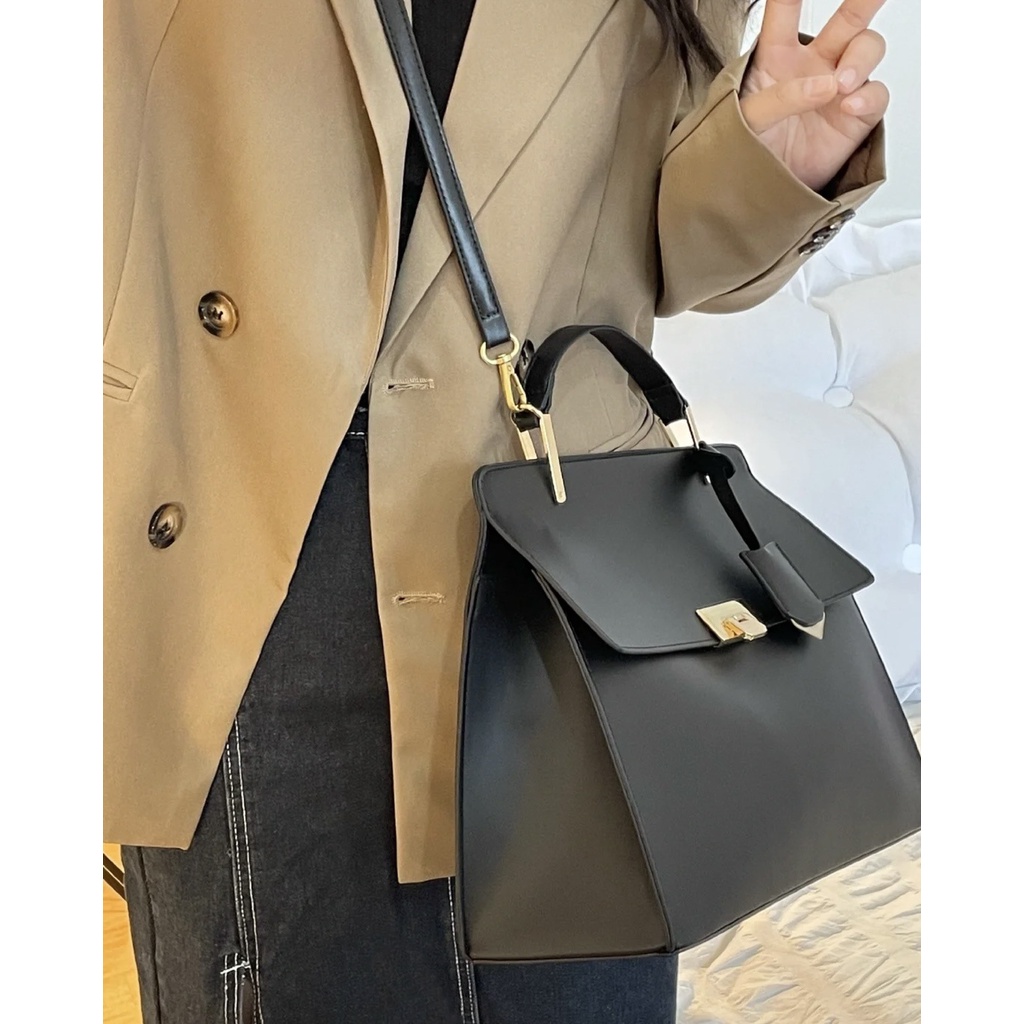 Túi Đeo Chéo Thiết Kế Mới Sức Chứa Lớn 2022 Thời Trang Mùa Xuân Cho Nữ