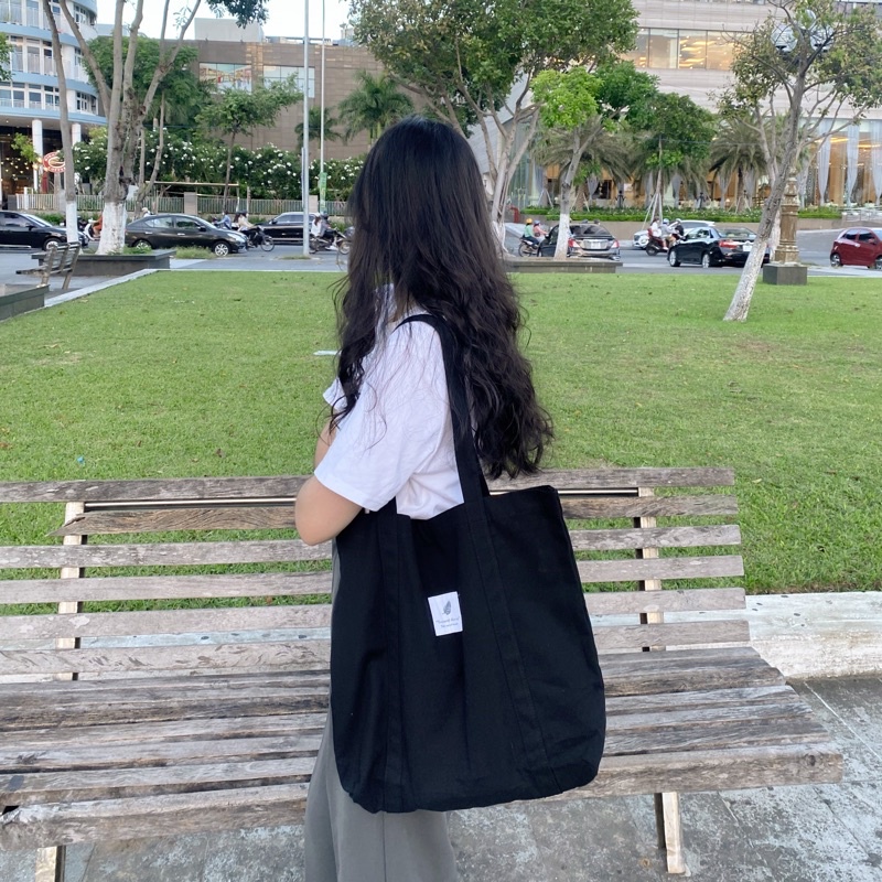 Túi tote vải trơn basic đủ màu vừa lap có túi trong chắc chắn