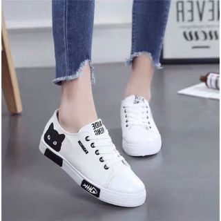 Giày mắt mèo