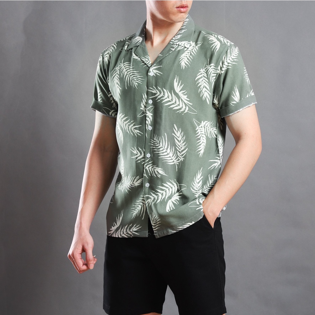 Áo sơ mi cổ vest tay ngắn phối LADOS 8064 họa tiết phá cách với chất liệu mềm mịn và thấm hút tốt