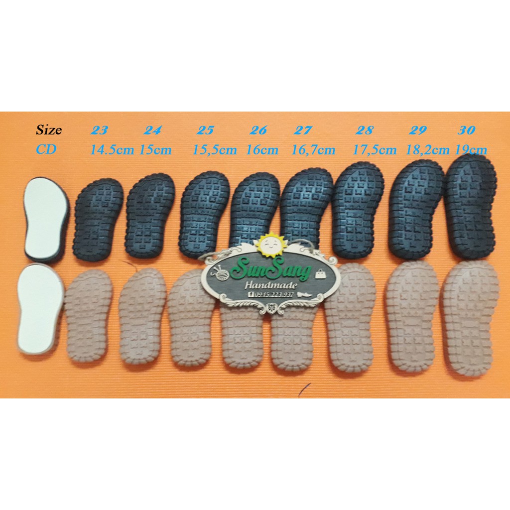 THANH LÝ - Đế giày nhựa dẻo cho bé dùng để móc giày dép