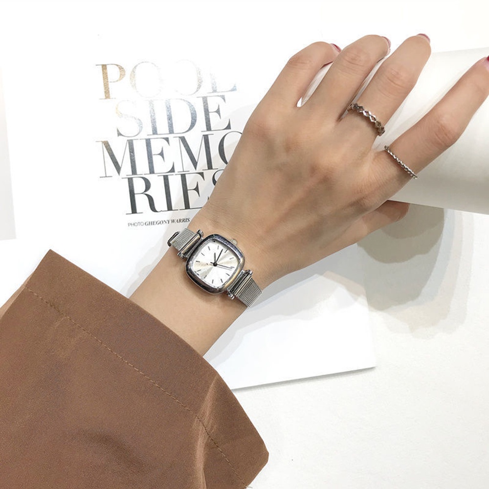 Đồng Hồ Analog Máy Quartz Mặt Vuông Dây Thép Tinh Tế Phong Cách Retro Hàn Quốc Cho Nữ