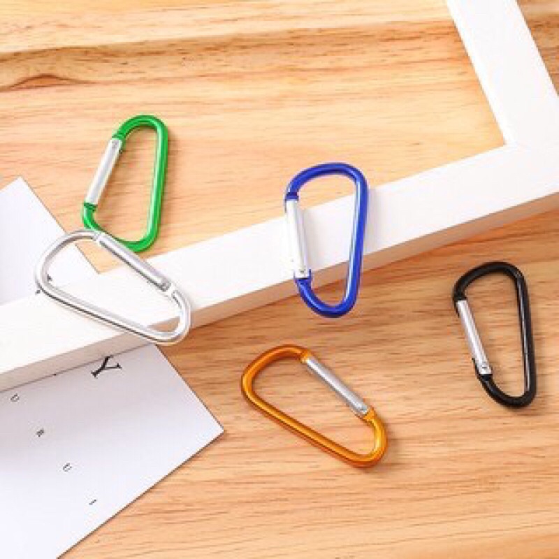 móc khoá treo đồ kim loại đa năng nhiều màu sắc đa dạng