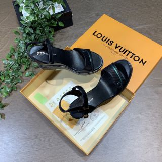 Xăng đan đế xuồng cao cấp