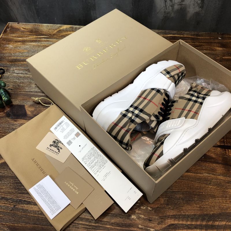 Giày thể thao nam đế cao mặt giày thiết kế họa tiết kẻ caro Burberry BBR