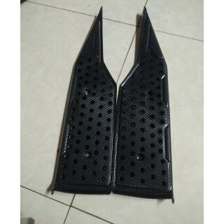 Ốp để chân cacbon cho Air blade 2016