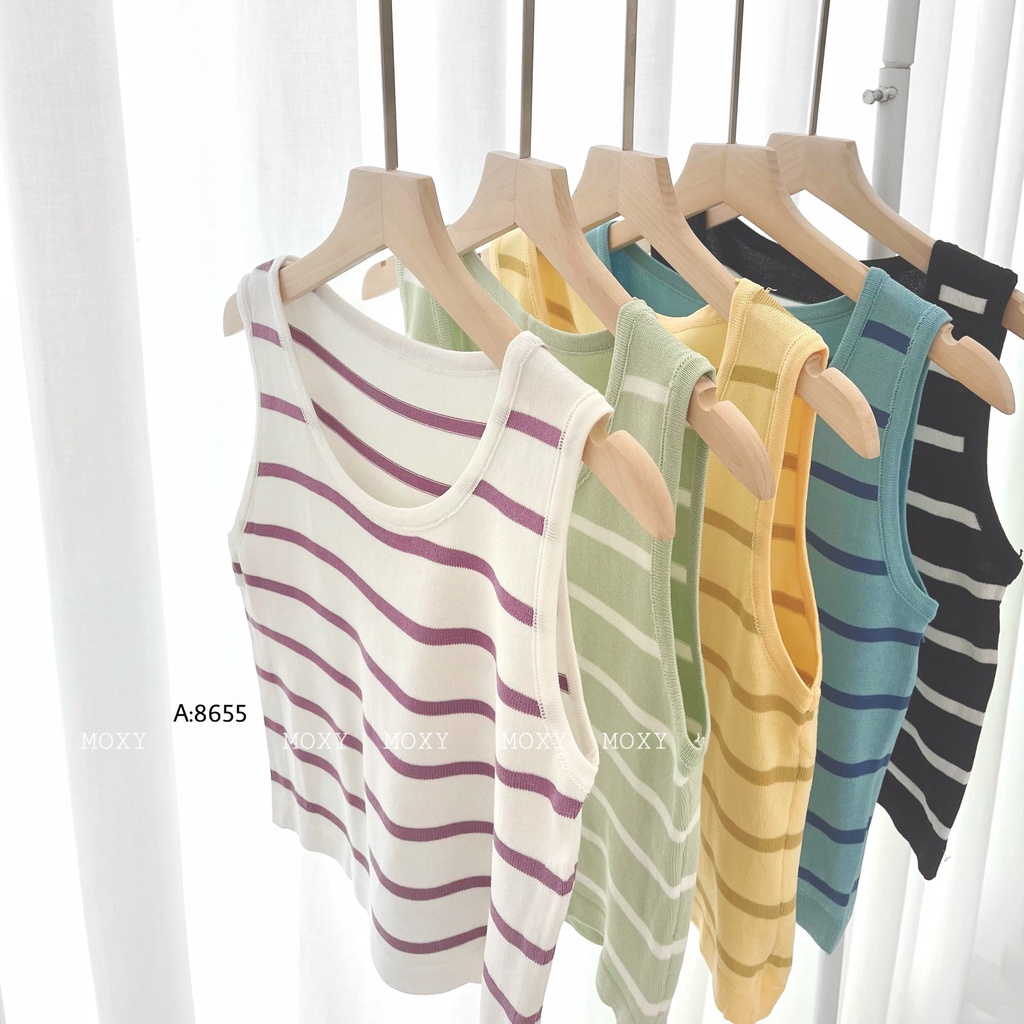 SP008655-Áo len sọc croptop