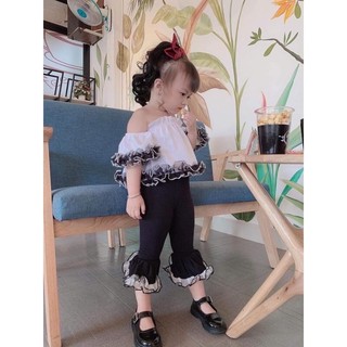 Set áo trễ vai phối ren quần loe bé gái