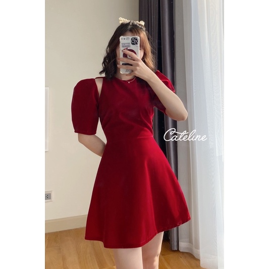 Váy nhung nữ Cateline khoét vai 2 bên, đầm thắt eo tay bồng dáng xoè chữ A dự tiệc | BigBuy360 - bigbuy360.vn