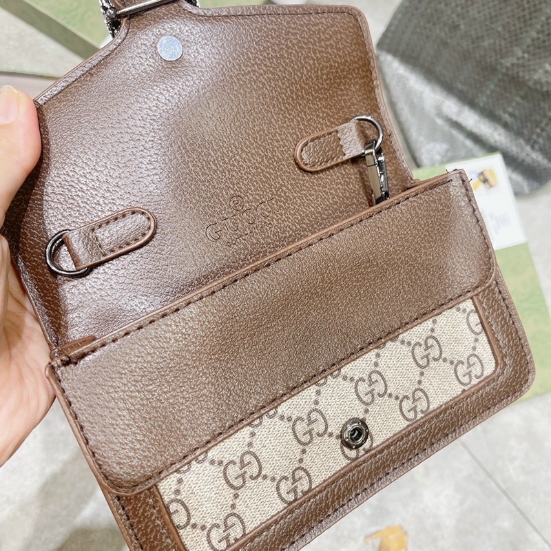 Túi chư GGG đeo chéo size 18cm full hộp cực xinh