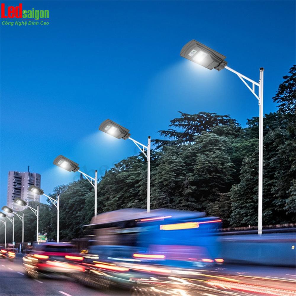 Đèn đường năng lượng mặt trời 90W tích hợp ngoài trời cảm ứng tấm pin năng lượng mặt trời siêu bền