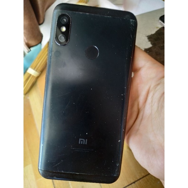 thanh lý đt Mi A2 Lite_màn tai thỏ | BigBuy360 - bigbuy360.vn