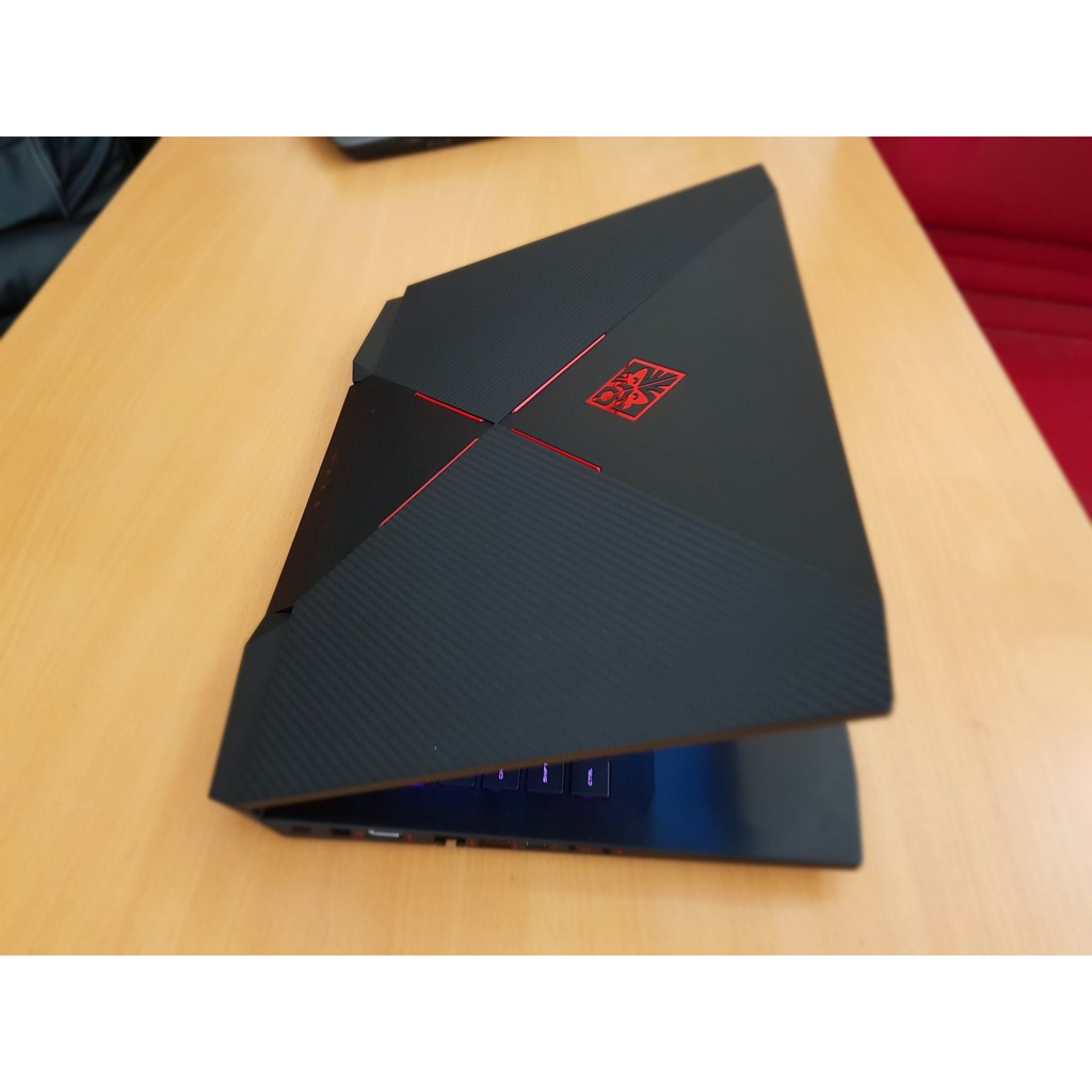 Laptop chơi game HP OMEN 15 (Core I7-8750H 12CPU, Ram 16GB, SSD NVMe 256GB + HDD 1TB, VGA GeForce GTX 1060 6GB, FullHD) | WebRaoVat - webraovat.net.vn