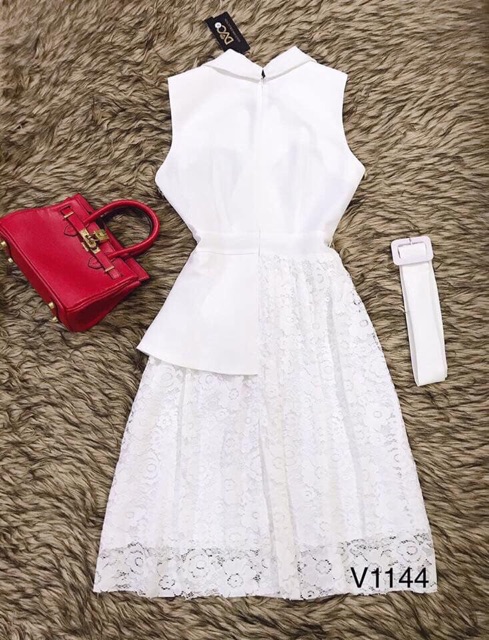 Váy ren cao cấp giá 1020k/2c