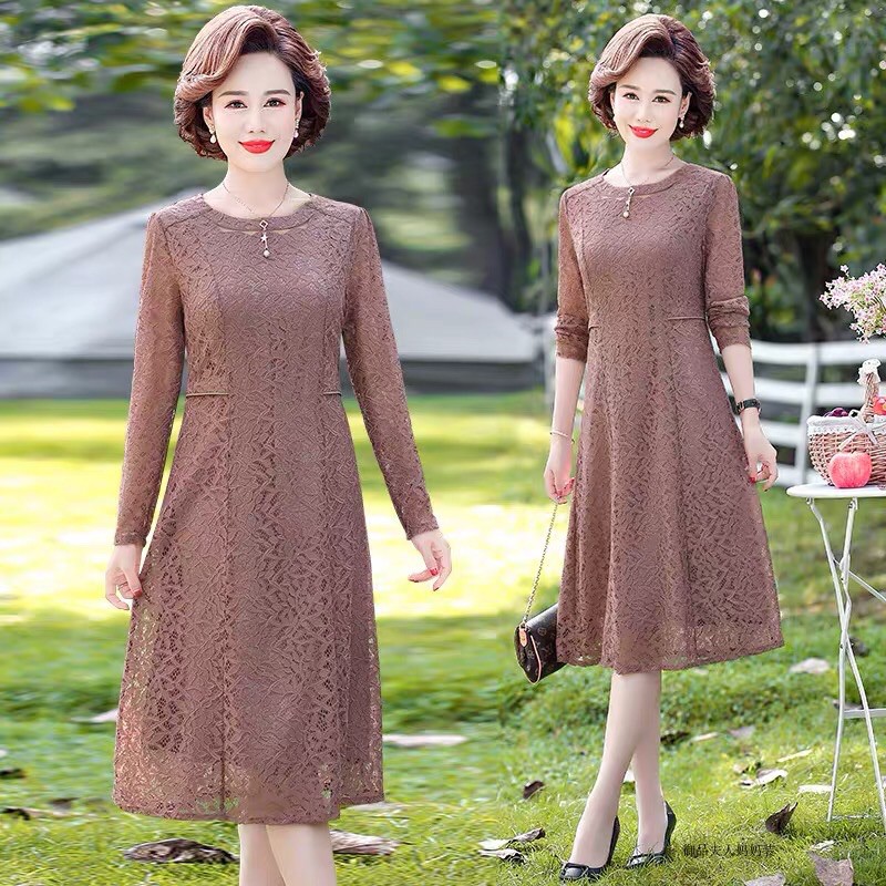 ĐẦM REN NỮ TRUNG NIÊN CAO CẤP