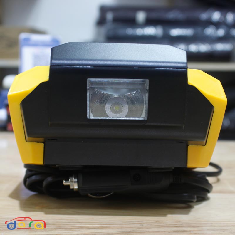 Máy bơm lốp xe ô tô màn hình điện tử Portable Air Compressor