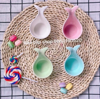 Bát sứ đuôi cá cho bé ăn dặm