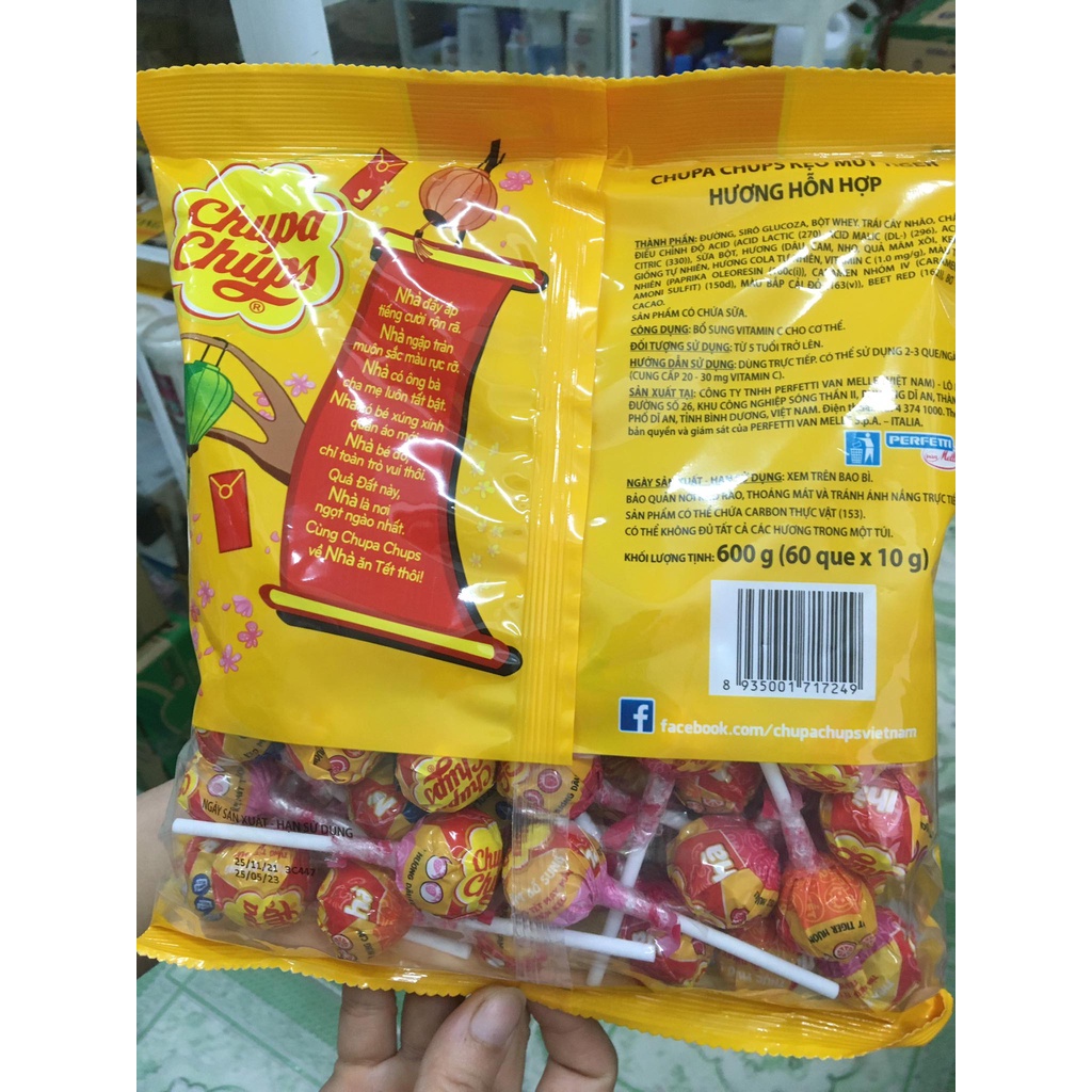 Gói kẹo mút sắc màu chupa chups ( gói 60 que)