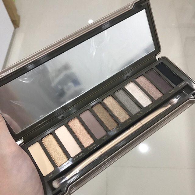Bảng phấn mắt Urban Decay Naked 2 Palette