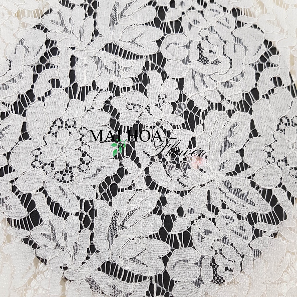 Vải ren màu kem nhạt dùng làm vải may váy áo, ren hai chân có co giãn 150x150cm, Maihoaflower