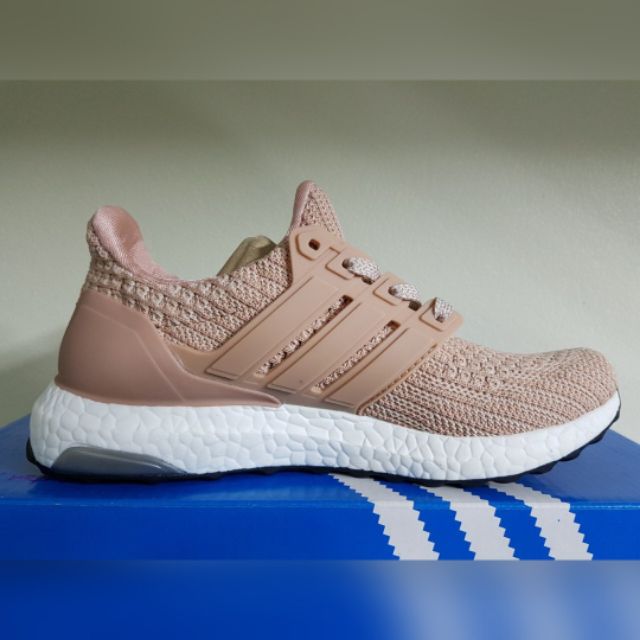 Giày Ultra Boost SF hồng đất