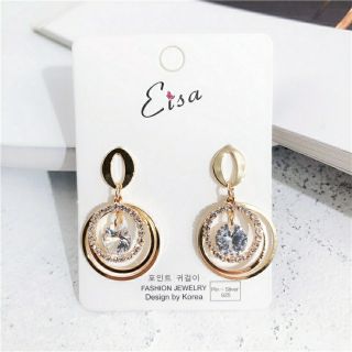 Hoa tai hình tròn phối đá