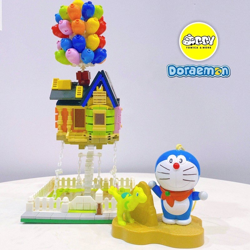 Mô hình Doraemon và Khủng Long Xanh