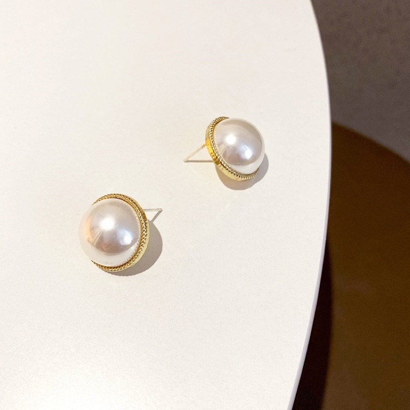 Khuyên tai đính hạt phong cách hàn quốc - Maben