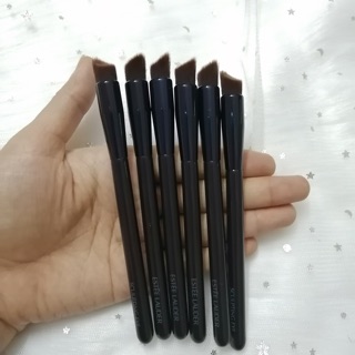 Cọ estee lauder khối sống mũi / che khuyết điểm vùng mắt