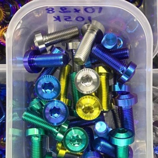 Ốc titanium GR5 M10li30 đầu dù gắn lốc nồi lốc máy