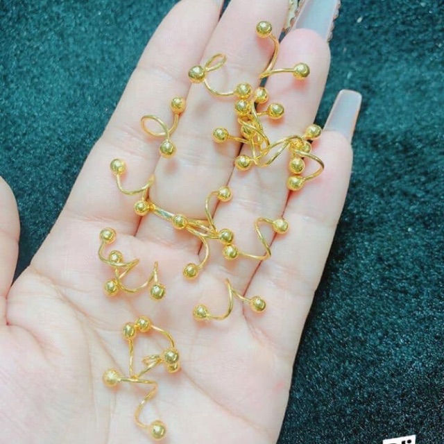 HOT BÔNG TAI VÀNG BẠC XOẮN MẪU MỚI NHẤT